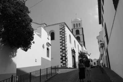 Spain - Garachico - Canary Islands in Summer ☀️🌴 Let's hike to beautiful viewpoints, explore subtropical nature, visit its Nationalparks and jump into natural volcanic pools 🌋 - 5