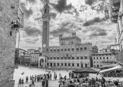 Italy - Siena - Discover the Magic of Tuscany: Immerse Yourself in the Authentic Italian Experience with a Local Guide