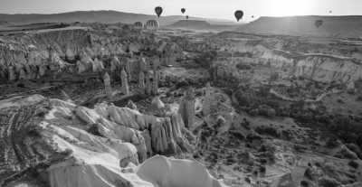 Türkei - Love Valley - Travel through Cappadocia, Turkey - the fairytale city with a local 🇹🇷, Food, Nature,Culture & More-Shared Bed