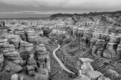 Kazakhstan - Charyn Canyon National Park - 6 Day Trip to Charyn Canyon: Private 4WD Tour Explore Almaty Region and Almaty City Tour