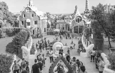 Spanien - Park Güell - Barcelona Art 🎨 & Culture 🏯 City Trip: Where Creativity Meets Sun and Sand 🏖️, Spain - 2