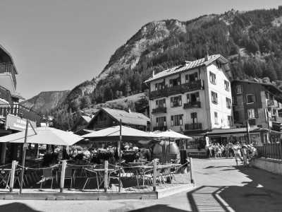 France - Pralognan-la-Vanoise - Pralognan-la-Vanoise: A winter wonderland in the heart of the Savoy Mountains (French Alps) - 2