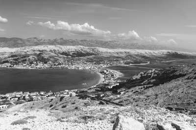 Südeuropa - Pag - Roadtrip über Kroatien und Montenegro nach Griechenland 🇬🇷 im Campingvan - Urlaub oder Coworking