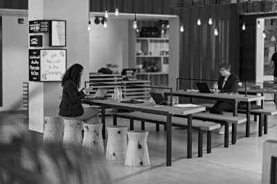 United Arab Emirates - Hampton by Hilton Dubai Al Seef - Dubai Co-Working and Vitamin D: A Perfect Mix of Work and Leisure with Sun, Sea, Food, Desert, Nightlife, and Yachting (Private Room) - 8