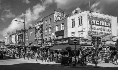 United Kingdom - Camden Market - 🤶Christmas season in 📍London (UK) & 📍Edinburgh (Scotland, UK) | Females only🙋🏻‍♀️ | Winter vibes✨🎄