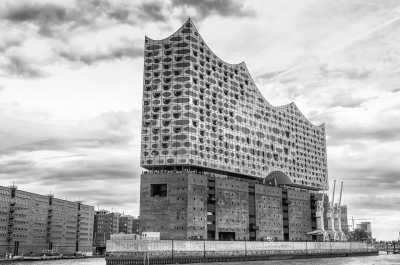 Germany - Hamburg - 7-Day Journey Across Germany: From Berlin’s Walls to Frankfurt’s Skyline - 6