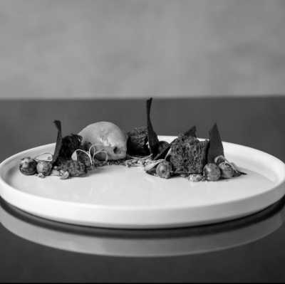 South Africa - AURUM Restaurant - Explore Johannesburg, South Africa - Art, Hike 🥾 Skydive 🪂 Food 🍲 - 8