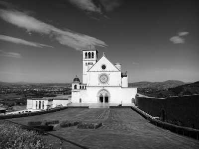 Italy - Assisi - Embrace the Soul of Central Italy: A journey through Picturesque Cities, Flavors and Colors! - 1