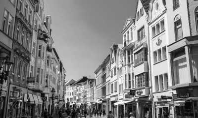 Deutschland - Schloss Drachenburg - 🇩🇪 Cologne & Dusseldorf: CHRISTMAS MARKETS! 🏰 Hike to Schloss Drachenburg, Stroll around beautiful Bonn, 🍫 Visit a chocolate factory & 🛥️ Cruise along the river Rhine - 2