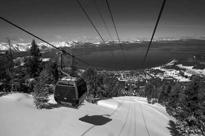 Vereinigte Staaten - Heavenly Mountain Resort - Skiing and Snowboarding in Lake Tahoe, Sierra Nevada Mountains, USA - 1