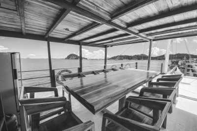 Indonesien - Nationalpark Komodo - *Returning Tripmates only* A Thrilling Tour to Indonesia's Most Beautiful Islands: Unforgettable Liveaboard Experience, Seaside Glamping and Relaxation in a Beachfront Villa (INDONESIA TRIP - PART I) - 6