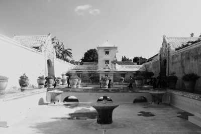 Indonesia - Yogyakarta - Exploring authentic local foods, rafting and batik making in Yogyakarta