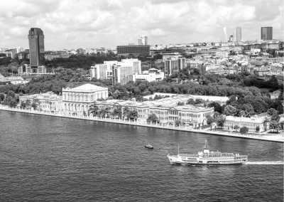 Turkey - Dolmabahçe Palace - Must visit Istanbul - Turkish Food, Hagia Sophia, Topkapi Palace, Bosphorus Cruise Tour, The Grand Bazaar and Many more! - 3