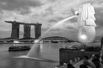 Singapore - Merlion Park - Travel like a local in Singapore 🇸🇬🌴: Discover the beauty of this country and the amazing food 🍛