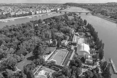 Hungary - Margaret Island - Danube Bicycle tour and discovering Budapest, Hungary 🚲🌉 - 2