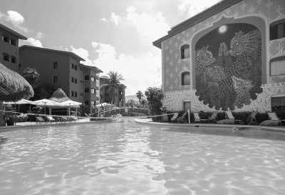 Mexico - Selina Cancun Laguna Hotel Zone & Cowork - GIRLS TRIP 💖👯 Beach party getaway in Cancún, Mexico ☀️🌴🌊