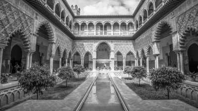 Spanien - Royal Alcázar of Seville - Sevilla's Semana Santa: Faith, Flamenco, and Festivity - 1