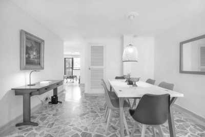 Colombia - Medellín - Explore Lifetime Coworking in Medellín, Colombia: Unveiling the Best Workspaces for Remote Professionals - 3