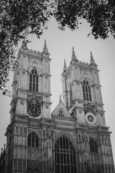 United Kingdom - Big Ben - Famous London areas visit with us: Full of Historical Buildings, Delicious Food in United Kingdom - 4