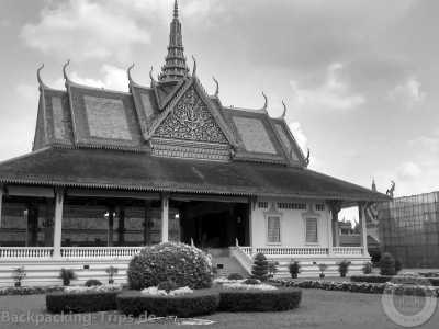 South-eastern Asia - Phnom Penh - 🇰🇭 Kambodscha - Budget Backpacking Trip durch Kambodscha incl. Angkor Wat 🏯 Pfefferplantagen 🌿 & Inselwelten 🌅 - 4