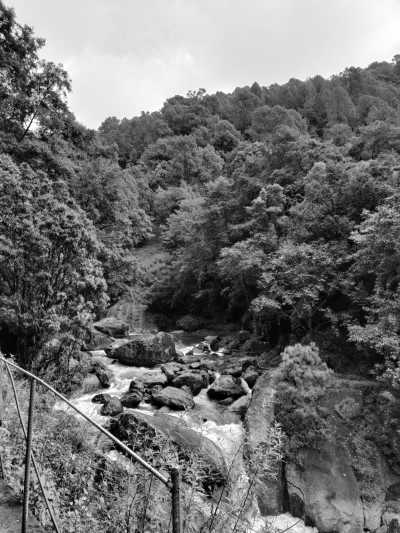 Nepal - Sundarijal - Explore Nepal: Hiking through Chisapani and Nagarkot inside Shivapuri National park - 1