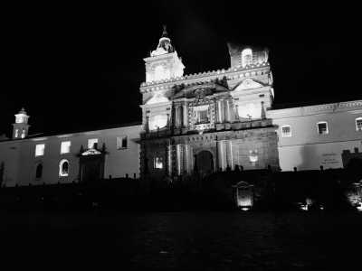 Ecuador - La Ronda - Enjoy Quito, Ecuador: Cable Cars with Stunning Views, Horseback Ride Around Volcanoes, Swim in Hot Springs,Taste Ecuadorian Chocolate & MORE! - 3