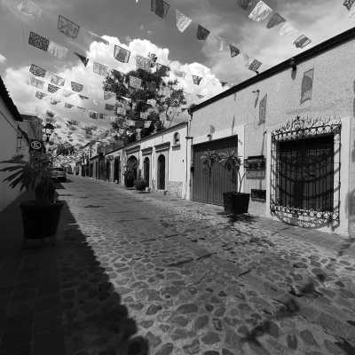 Mexico - Tepoztlán - Discover Mexico with a local... Chapter :  Corona Capital Festival, Tequila Tasting, and Surfing Bliss 🏄‍♂️🍹 - 3