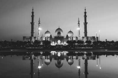Vereinigte Arabische Emirate - Sheikh Zayed Grand Mosque - Vibrant Dubai Experience: Ultimate Desert Safari with BBQ, Dune Bashing, Dinner Cruise, Old Souks, Burj Khalifa Fountain & More