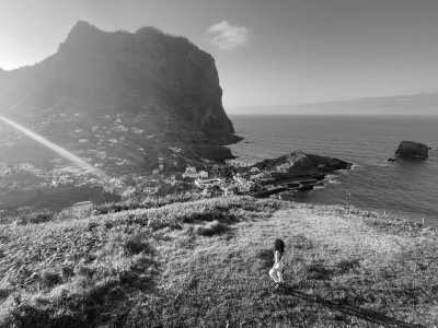 Portugal - Boaventura - Modern, Spacious & Beautiful Coliving Villa in prime location - Funchal, Madeira | Adventure, Nature and Fun on the Dream Island of Madeira 🌴 (Large Private Double Room with Queen Size Beds) - 5