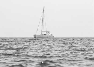 Griechenland - Catamaran Sailing to the Cyclades: Explore Greece's Stunning Islands - JoinMyTrip