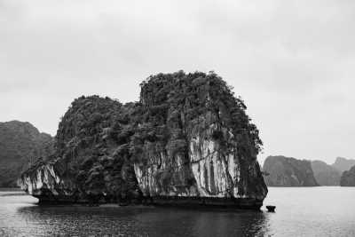 Vietnam - Lan Ha Bay - Explore Vietnam - A Trip from North to South!