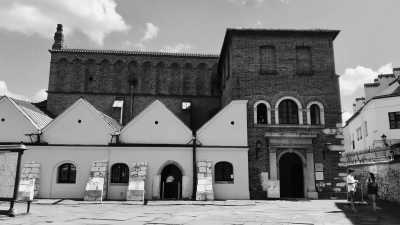 Poland - Kraków - Discover the Beauty of Southern Poland: Budget-Friendly Experience - Krakow, Wieliczka Salt Mines, Tatras, and More! - 11