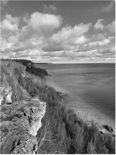 Canada - Dyer's Bay - 🌲 Hiking Escape to the BRUCE PENINSULA: Explore Georgian Bay & the Bruce Trail in Ontario - 4