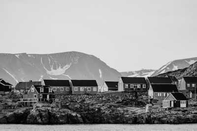 Welt - Tasiilaq - Travel Greenland and see Icebergs and Northern Lights - Photography Trip!