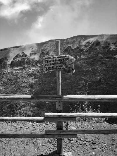 Italien - Mount Vesuvius - New Year Escape to Naples and Vesuvius: Food and Culture, Museums, History, Architectures, Volcano, Coast, and More! 🌋🌅 - 2