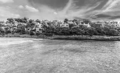 Spanien - Portopetro - Girls Only Mallorca Cala d'Or Getaway: Ultimate Beach and Adventure Retreat - 2