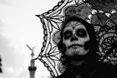 Mexico - The Angel of Independence - Live the "Day of the Dead Experience" in Mexico City, Work from Home, Eat, Enjoy and Live Like a Local! - 2