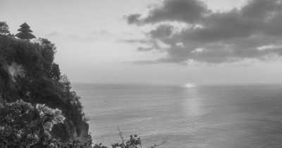 Indonesia - Uluwatu Beach - Workation in Bali  🏝💻 - AMAZING Villa with private rooms & Bali Expert - 1