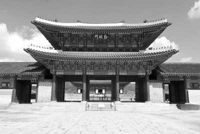Eastern Asia - Gyeongbokgung Palace - Japan & South Korea: A Spring Adventure from Seoul to Busan, Tokyo & Majestic Mt. Fuji 🗻⛩️