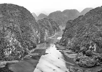 Vietnam - Tràng An - 🇻🇳 The Vietnam Experience: From Hanoi to Ninh Binh (Tam Coc): Limestone Landscapes Escapes 🏙🌾🛵🏞 - 4