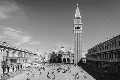 Italy - Venice Marco Polo Airport - The Carnival in Venice: Masquerade Balls and Parties in Italy