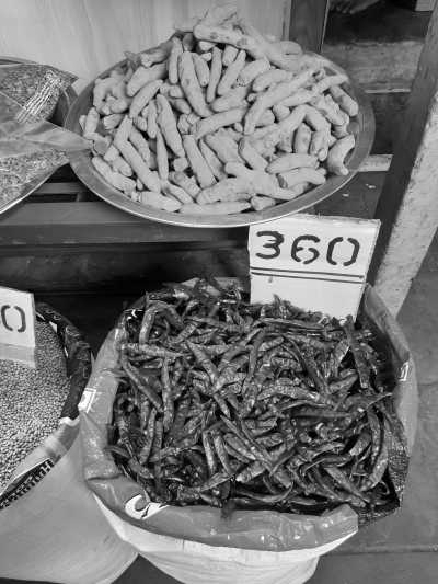 Indien - Chandni Chowk - Delhi and Agra Trip in India: A Unique Blend Between Historical and Tourist Attraction, Street Food, and Flee Markets - 4