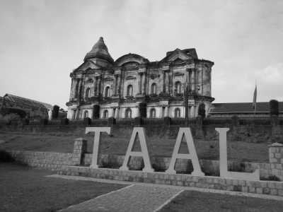 Philippines - The Heritage Town of Taal Welcome Arch - Discover Uncrowded and Beautiful Places in the Philippines: A Roundtrip Journey (Tagaytay and Batangas) - 2