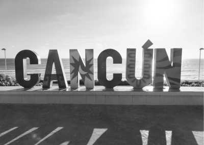 Mexico - Cancún - Home Office in Cancun : Deluxe Apartment with Lagoon Pool |  Explore the City by the Hand of a Local - 1