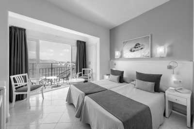 Spanien - Ibiza - 5 Days and 4 Nights in Ibiza-Town, Spain