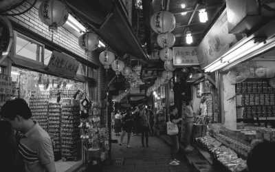 Taiwan - Shilin Night Market - The Best of Taiwan - Hike, Surf, Explore!