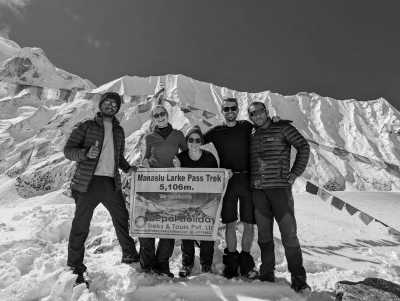 Nepal - Nepal Holiday Treks And Tours - Manaslu Trek via Larke Pass 5106 mt - 2