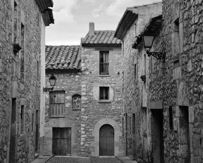 Spain - Co-living in Valencia, Spain. Remote Work with yoga, sports and more in a rural environment - JoinMyTrip