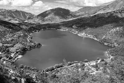 Italien - Scanno - 📷🇮🇹 Photo Trip in Abruzzo, the Small Middle-Earth! Stunning Views, Traditional Food and Laid-Back Lifestyle - 1