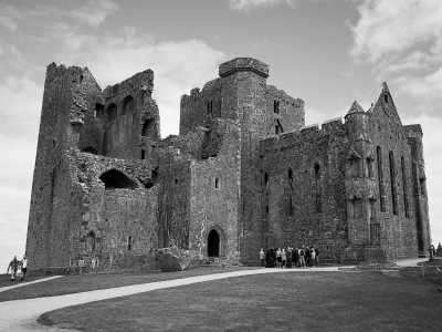 Northern Europe - Rock of Cashel - Wohnmobil Abenteuer durch Irland 🇮🇪🚐